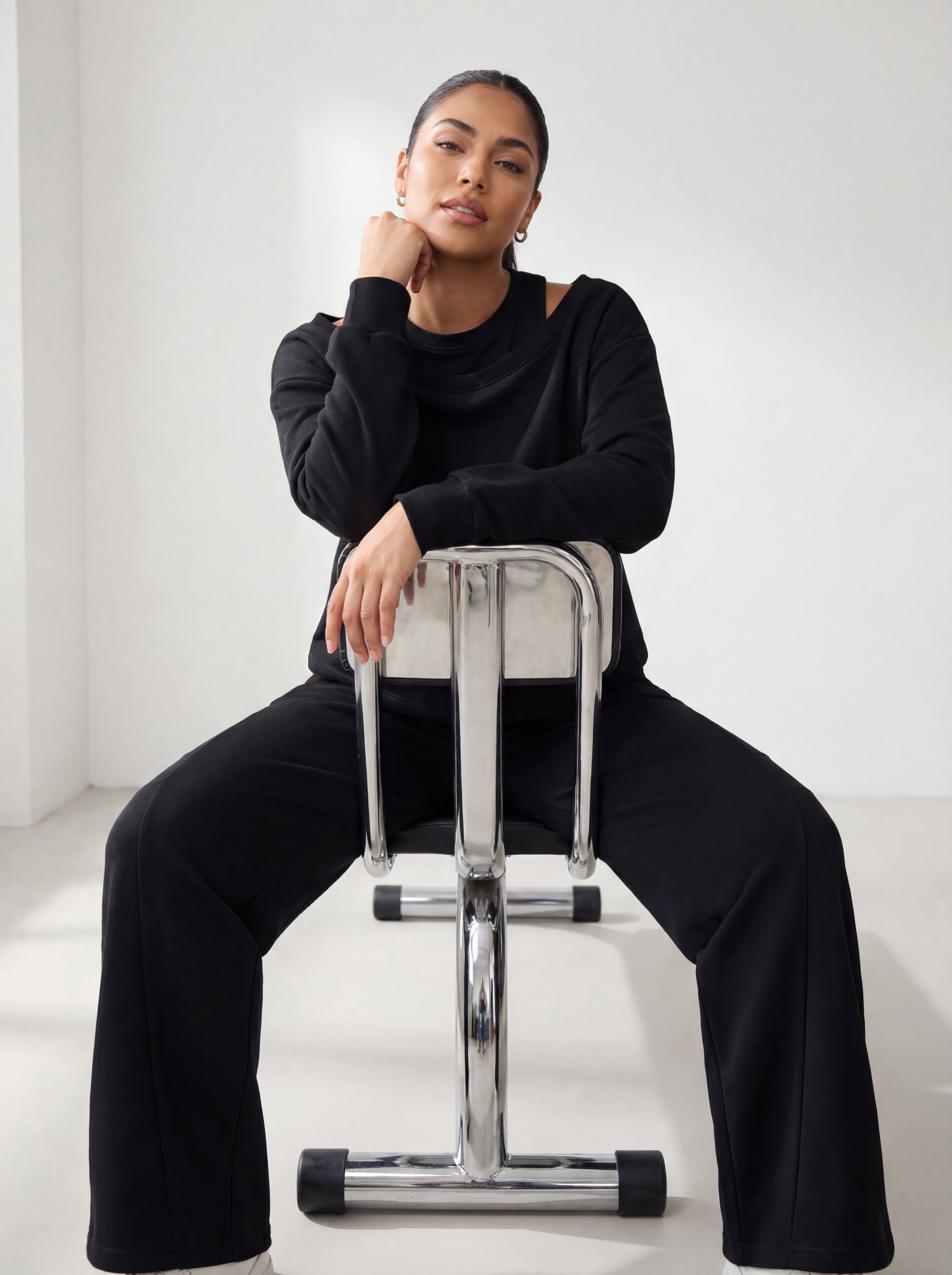 Black Onyx Cold Shoulder